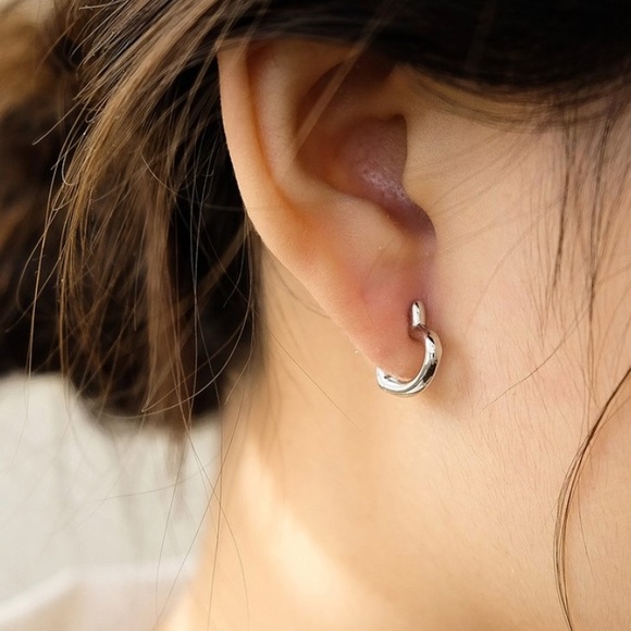 Jewelry - Minimal Heart Hoop Earrings | Sterling Silver earrings